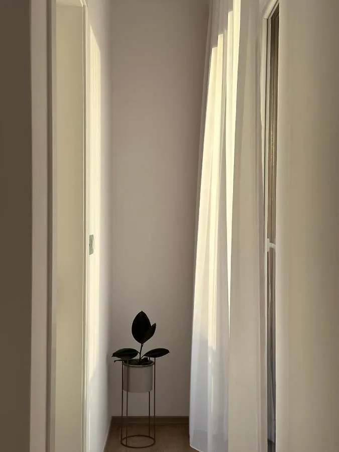 Hotel Restaurant Natyra E Qete Lezhë